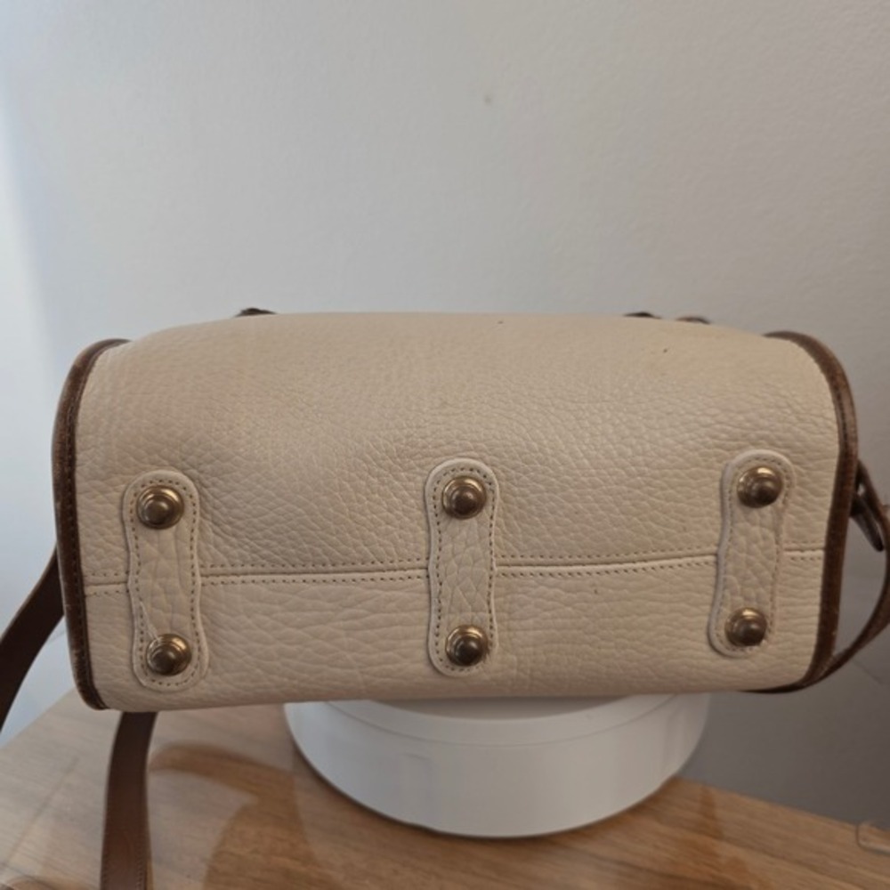 Dooney &‎ Bourke All Weather Leather Barrel Boston Bag Cream Brown Made in USA - Picture 5 of 16